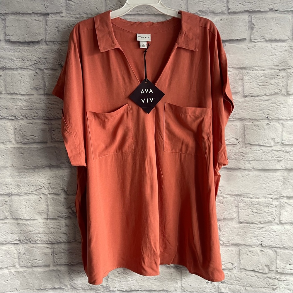 NEW WITH TAGS AVA & VIV PLUS SIZE ORANGE BLOUSE 3X POCKET FRONT